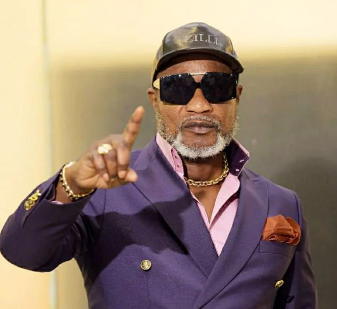 Koffi Olomide – Cle Boa