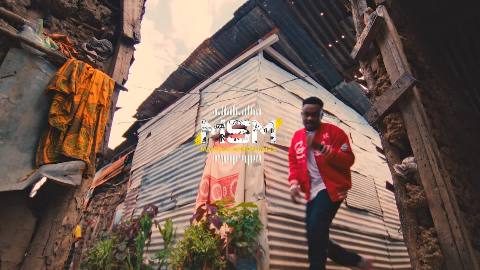 Watch | Moni Centrozone – Chapter 3