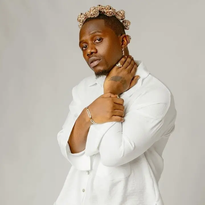 Rayvanny ft Phina Ataniua