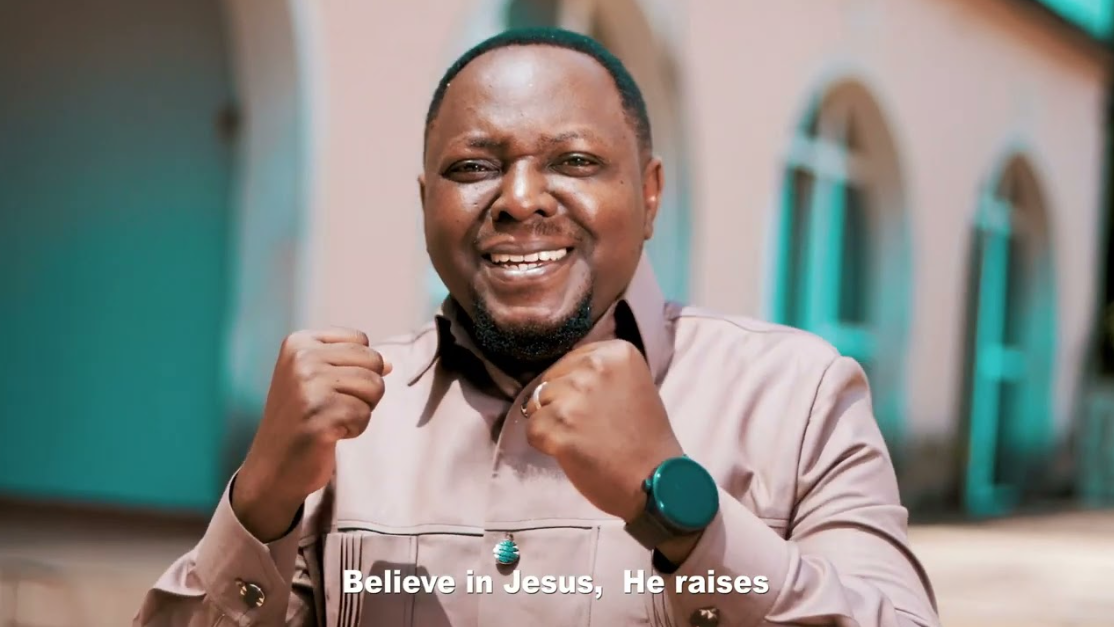 Joseph Mwaifwani Ft Christopher Mwahangila – Yesu Analea