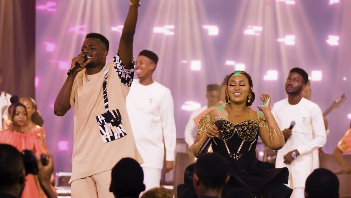 Bella Kombo Ft Eliya Mtishibi – Muulize Baba