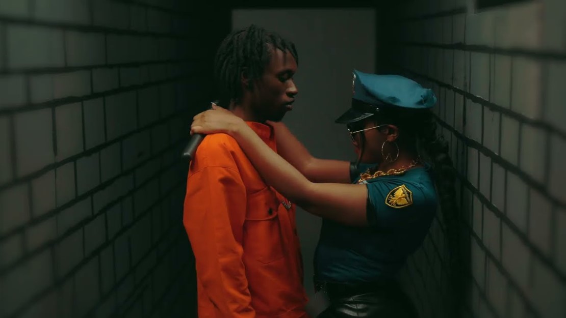 Stream & Download Dyana Cods Ft Toxic Lyrikali – Get Busy