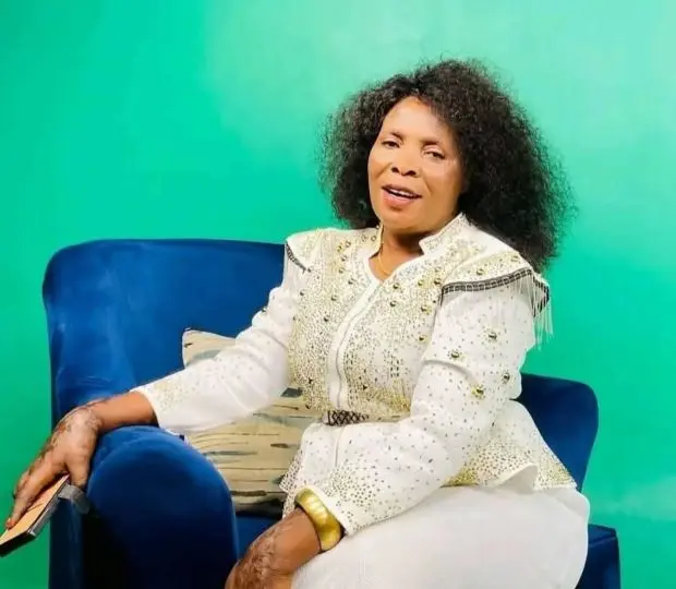 Rose Muhando Ft Queen Hilda – Wewe Ni Bwana