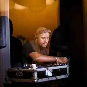 Kabza De Small Ft. Dj Maphorisa, Sam Deep & Kelvin Momo – Train To Jozi