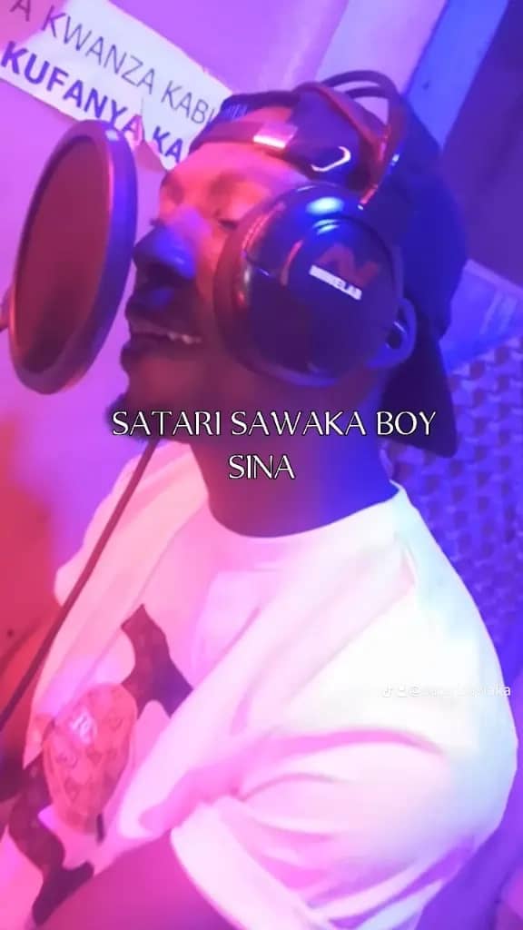 Satari Sawaka Boy – Sina