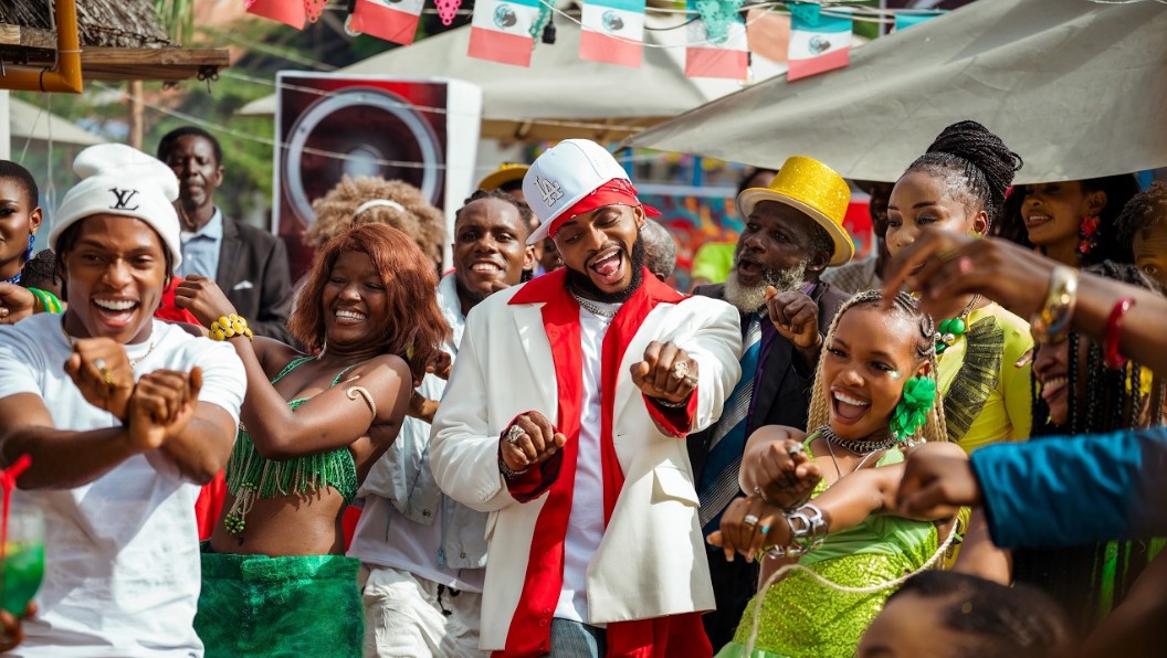 Video: Diamond Platnumz Ft Jux – Joy