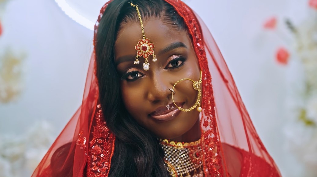 Lydia Jazmine – Ameenallah