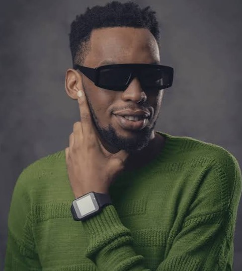 Goodluck Gozbert – Bado Hujafika Mwisho (live) Official Music Cover