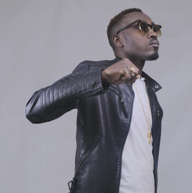 Roberto – Amarula