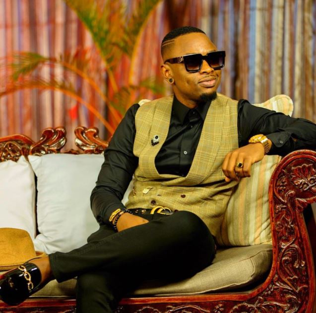 Ommy Dimpoz Show – Me
