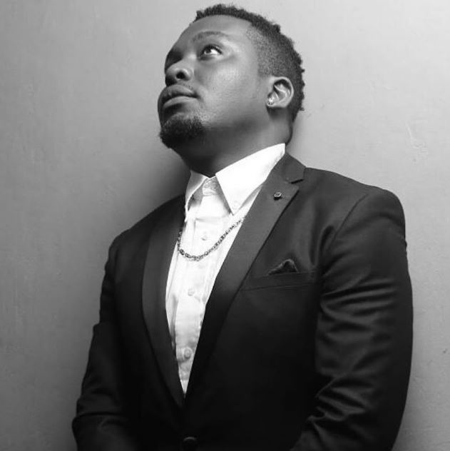Steve Rnb – Moment