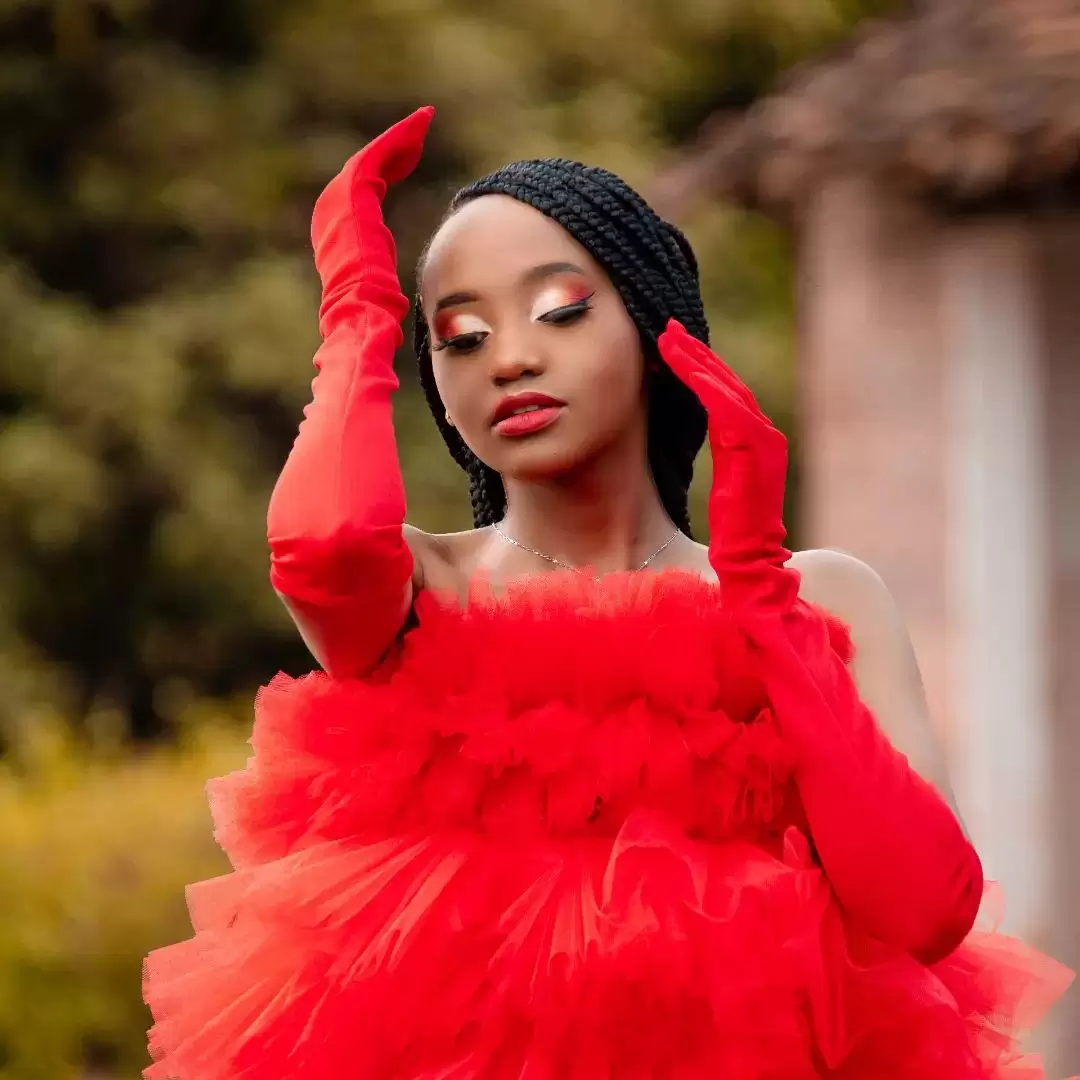Miss P – Chuni