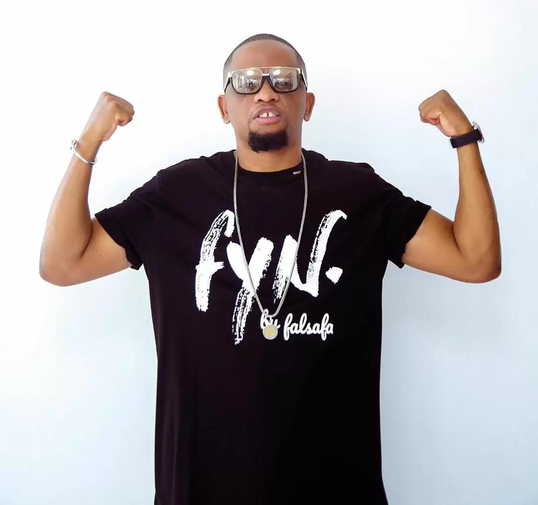 Mwanafa Ft Linah – Yalaiti