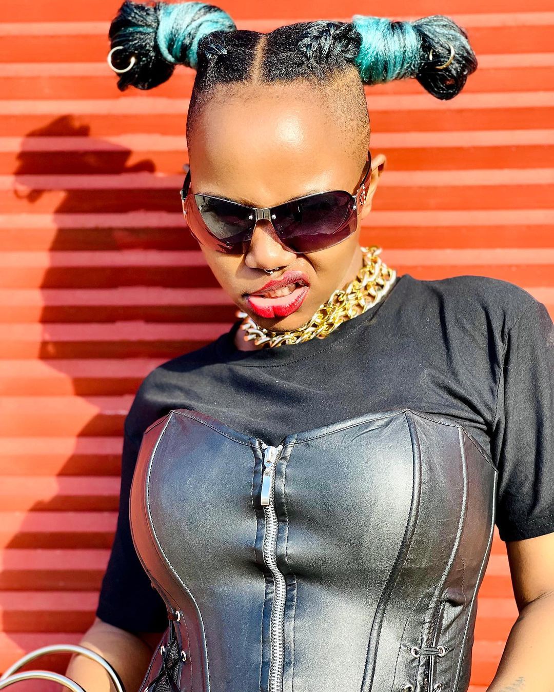 Rosa Ree – Afrikan Rap